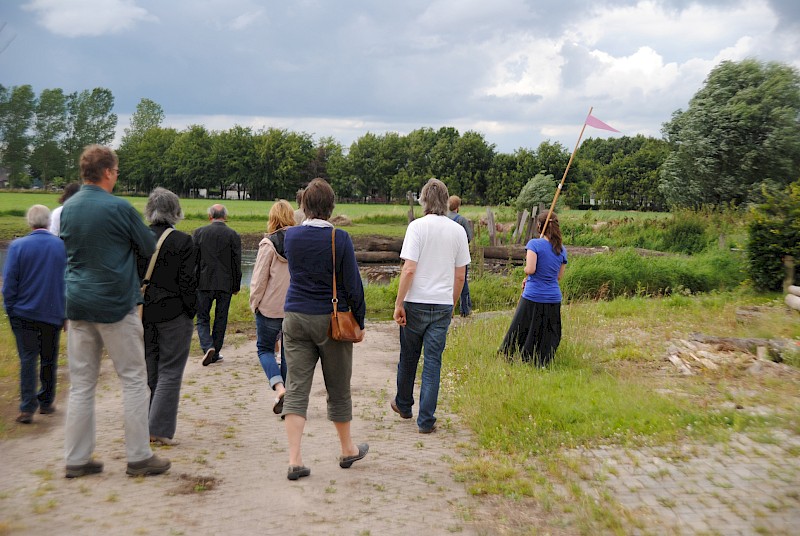 Walking Performance with Trumpets, Forwards Backwards