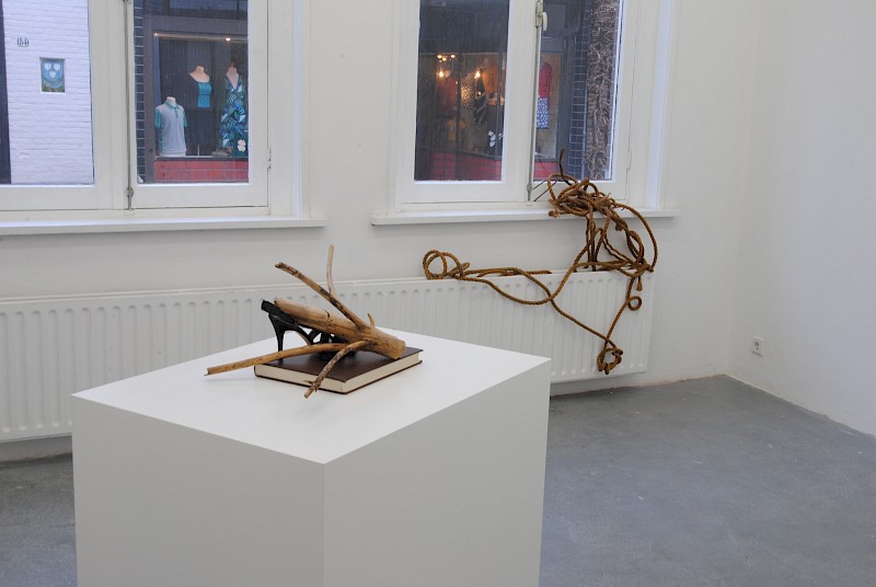 Nr.19 Chapter of the High Heeled Shoe